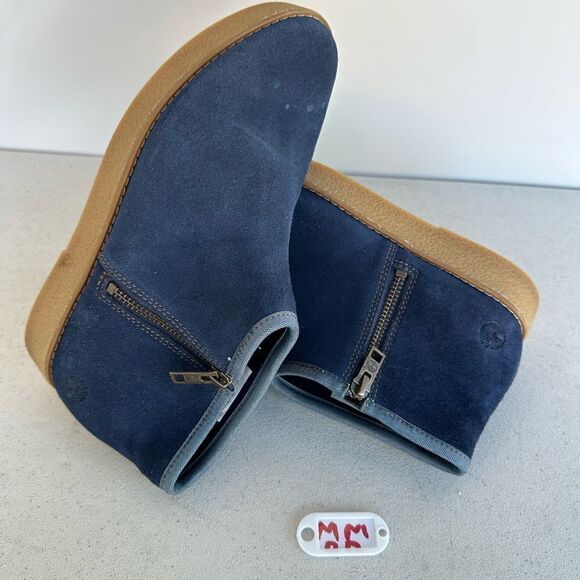 Timberland 6.5 Women's Navy Blue Suede Round Toe Paxton Hill Ankle Boots - Picture 1 of 8